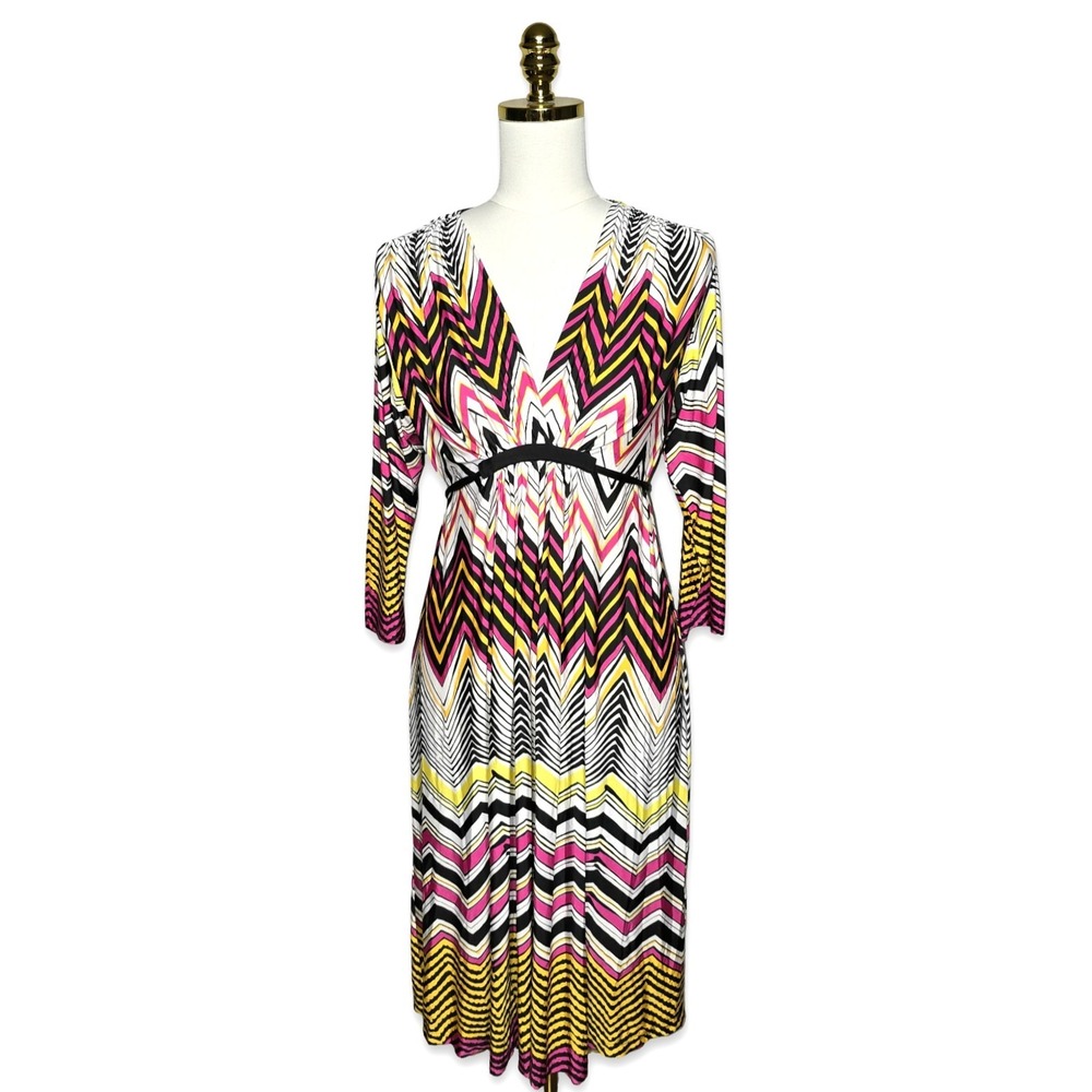 Olian Maternity Dress Size Medium Long Sleeve Chevron Print Tie Back NWT